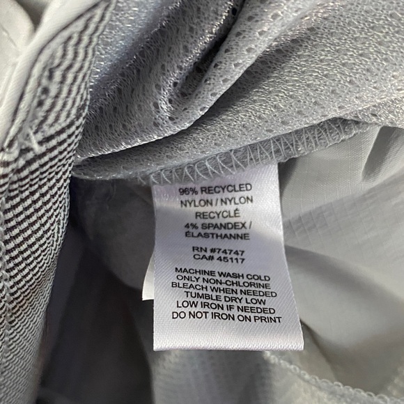 World Wide Sportsman Offshore Cargo Shorts, Women’s Size 16 - Picture 6 of 11